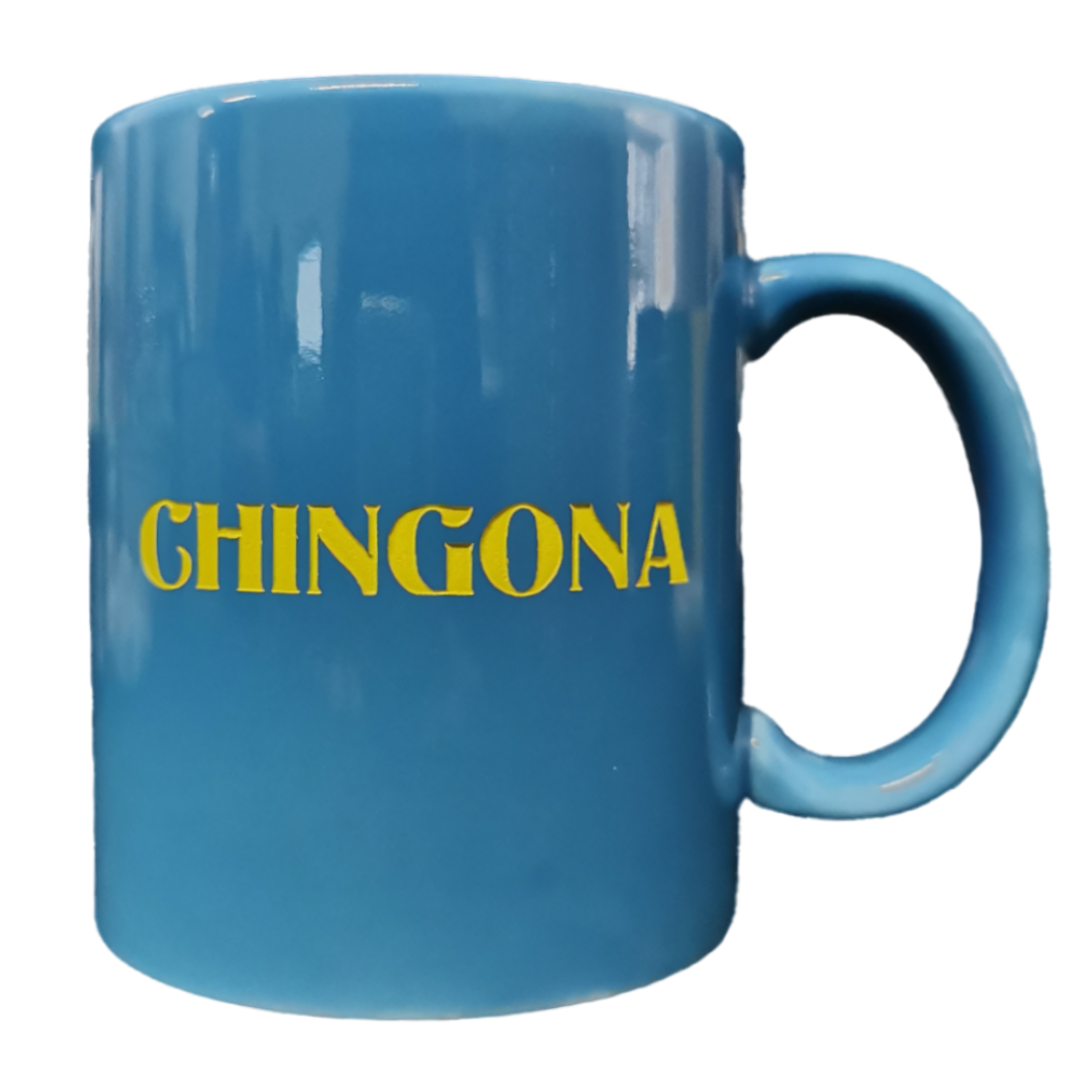 "Sensible, Chingona" Taza Azul Letras Amarillas